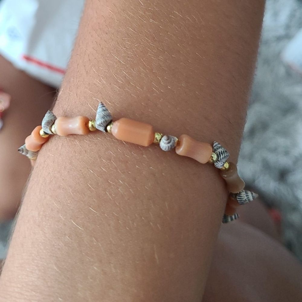 Jewelry bracelets